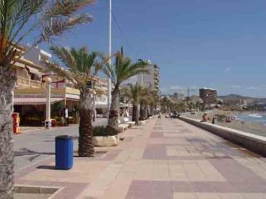 Beachside Apartment In The Centre Of El Campello Kültér fotó